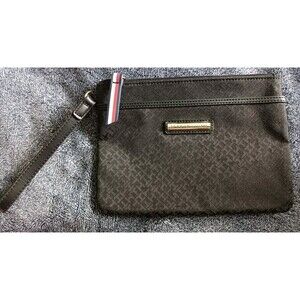 Tommy Hilfiger Wristlet Wallet Purse Clutch Black All Over Logo Print Zippered